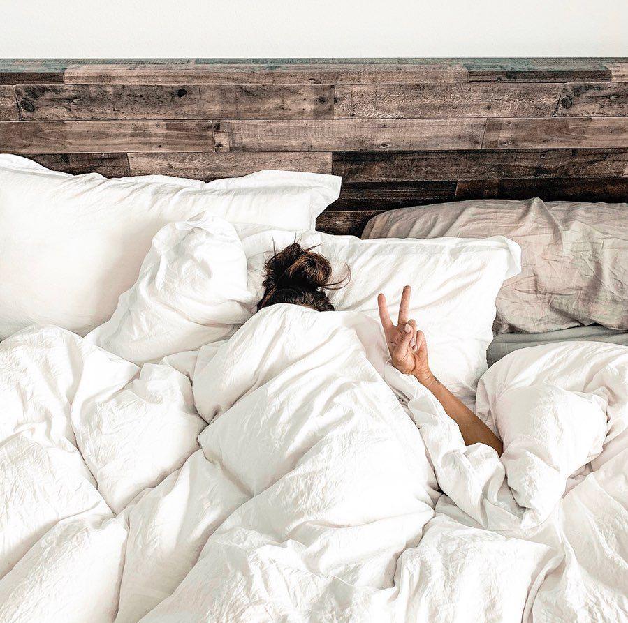 9 beauty-sleep tips so you wake up looking AMAZING