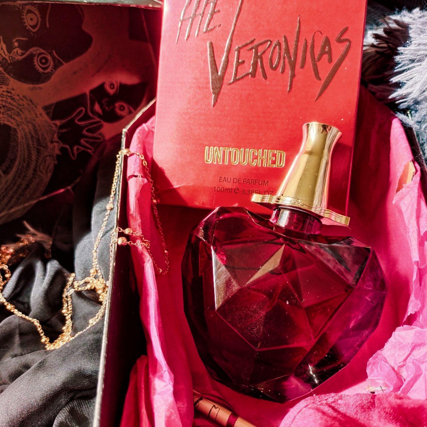ภาพหน้าปก ❤️‍🔥🧛‍♀️🗡️The Veronicas Untouched EDP 🩸 น้ำหอมแวมไพร์ที่รัก ✨ ที่:0