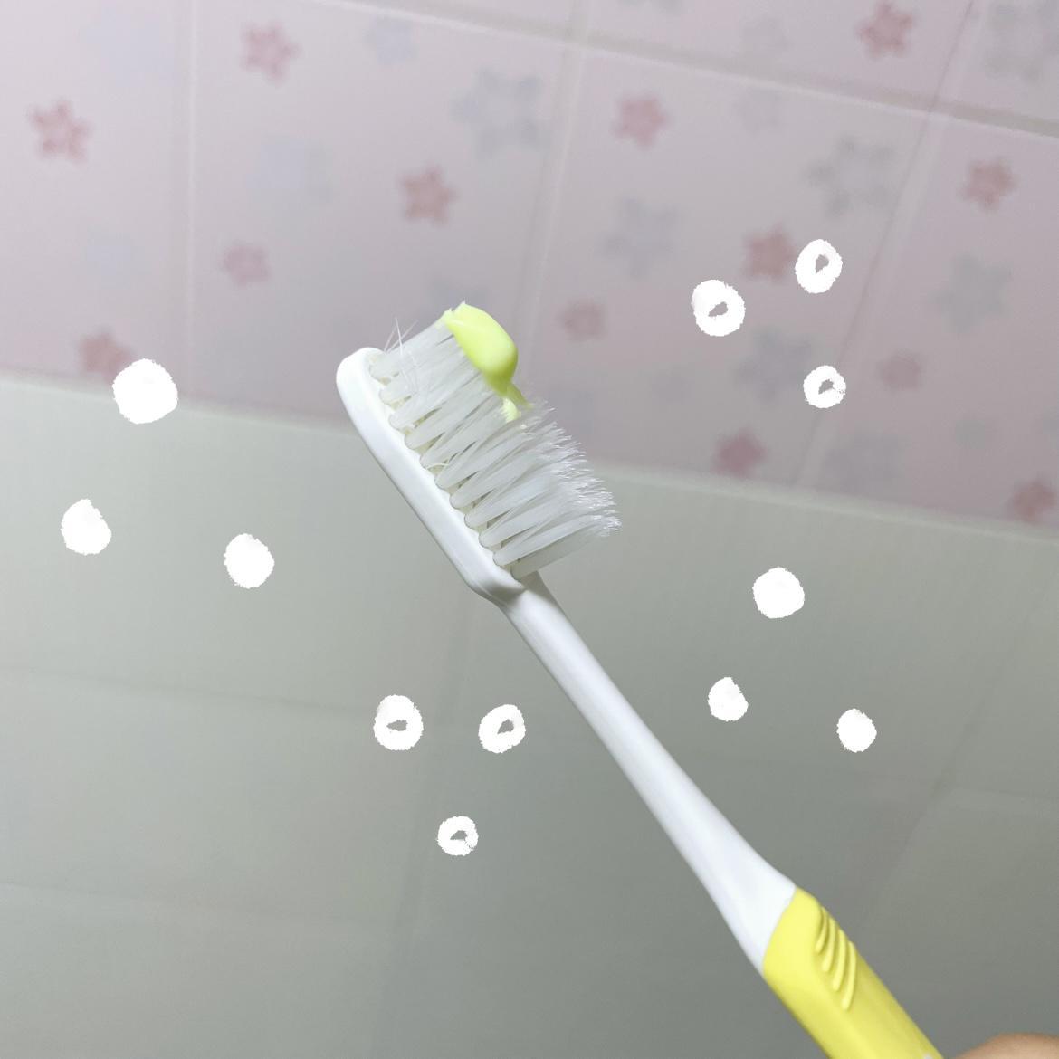 ภาพหน้าปก คราบฟันเหลืองหยุดด้วย Double White Toothpaste Lemon Soda ที่:2