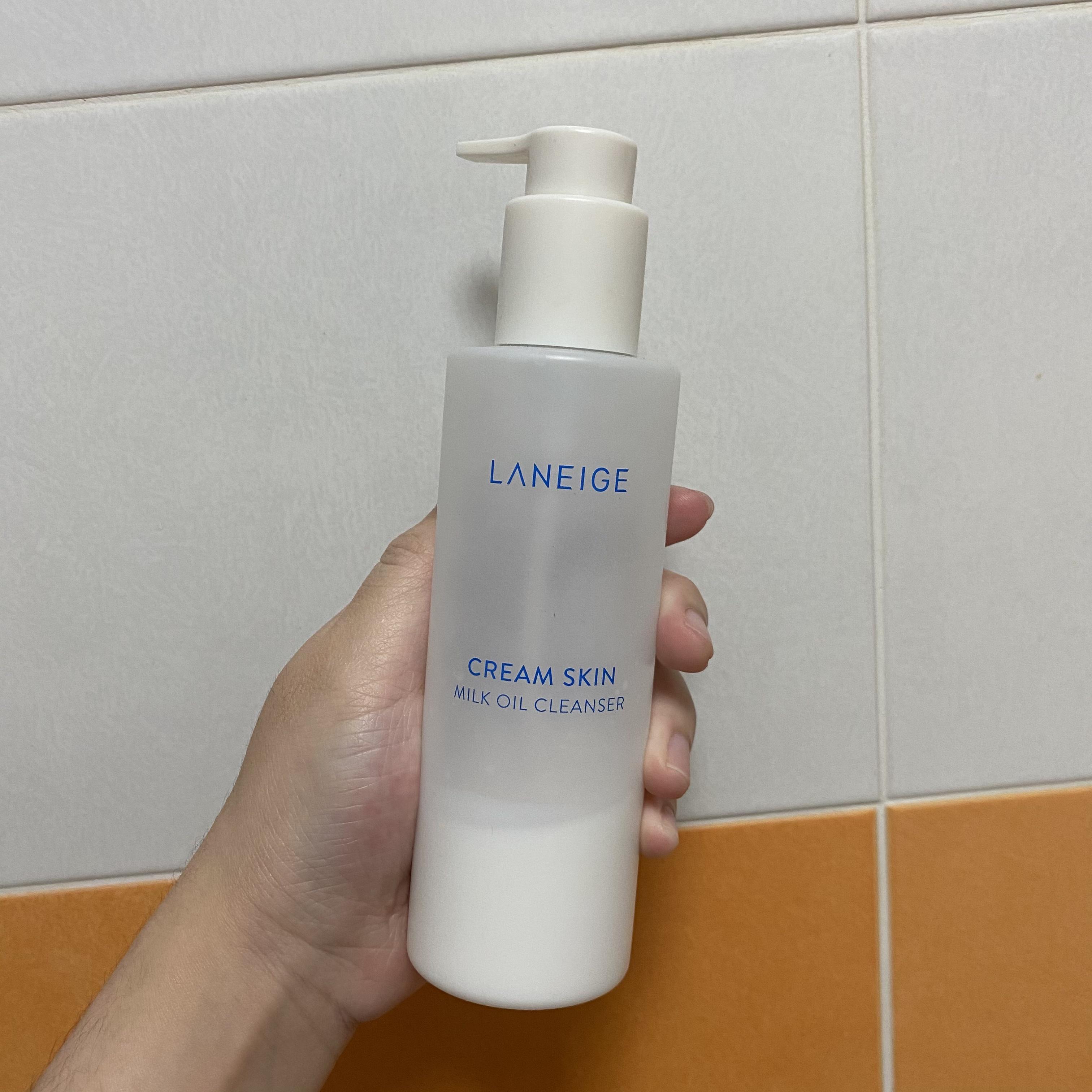 ภาพหน้าปก [ดิฉันขอบอกว่า] คลีนซิ่งน้ำนมที่อ่อนโย๊นนน อ่อนโยน~ | LANEIGE Cream Skin Milk Oil Cleanser ที่:0