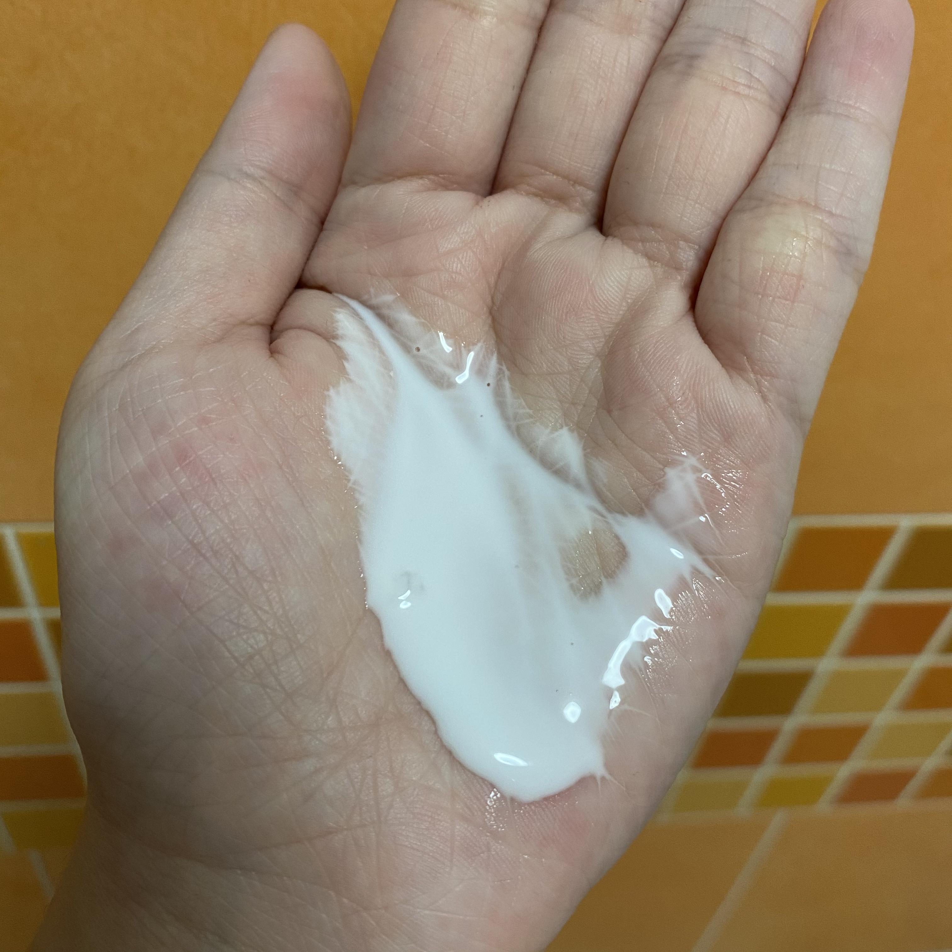 ภาพหน้าปก [ดิฉันขอบอกว่า] คลีนซิ่งน้ำนมที่อ่อนโย๊นนน อ่อนโยน~ | LANEIGE Cream Skin Milk Oil Cleanser ที่:1