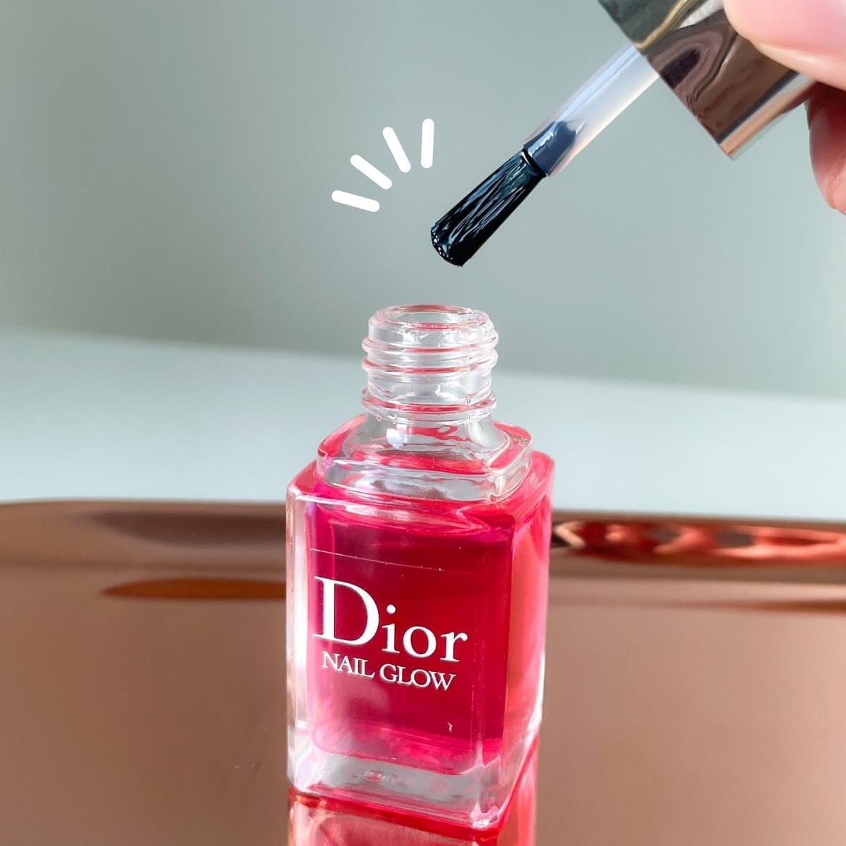 ภาพหน้าปก น้ำยาทาเล็บ สีชมพูใส Dior Nail Glow สีน่ารักธรรมชาติมาก ที่:1