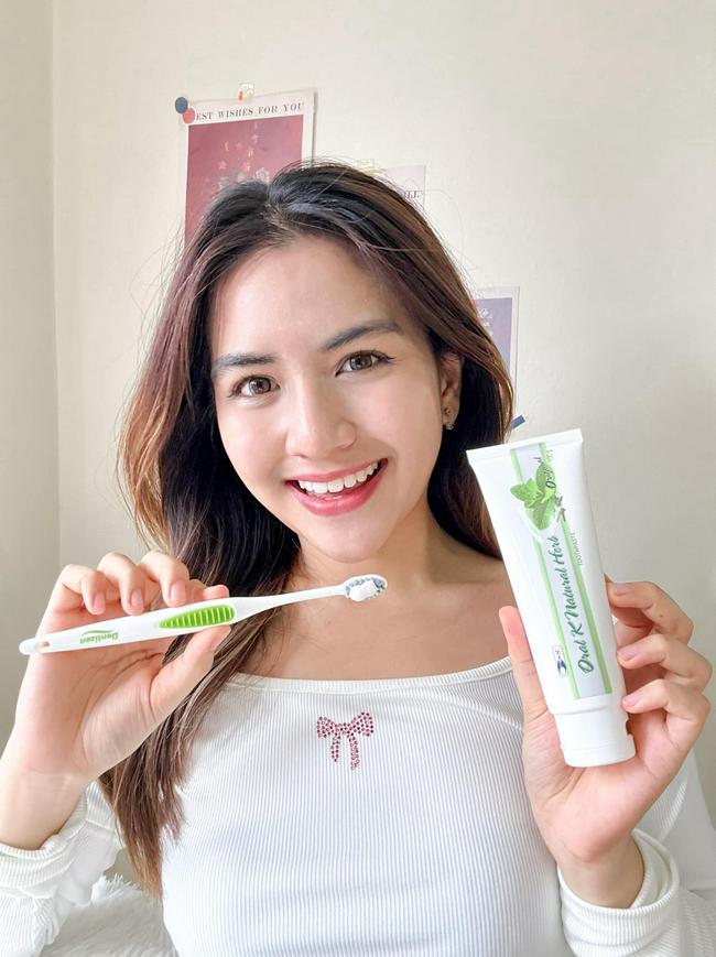 ภาพหน้าปก Oral K Natural Herb Toothpaste Original เพื่อสุขภาพเหงือกและฟันที่ดีเราเลือกใช้  ที่:1