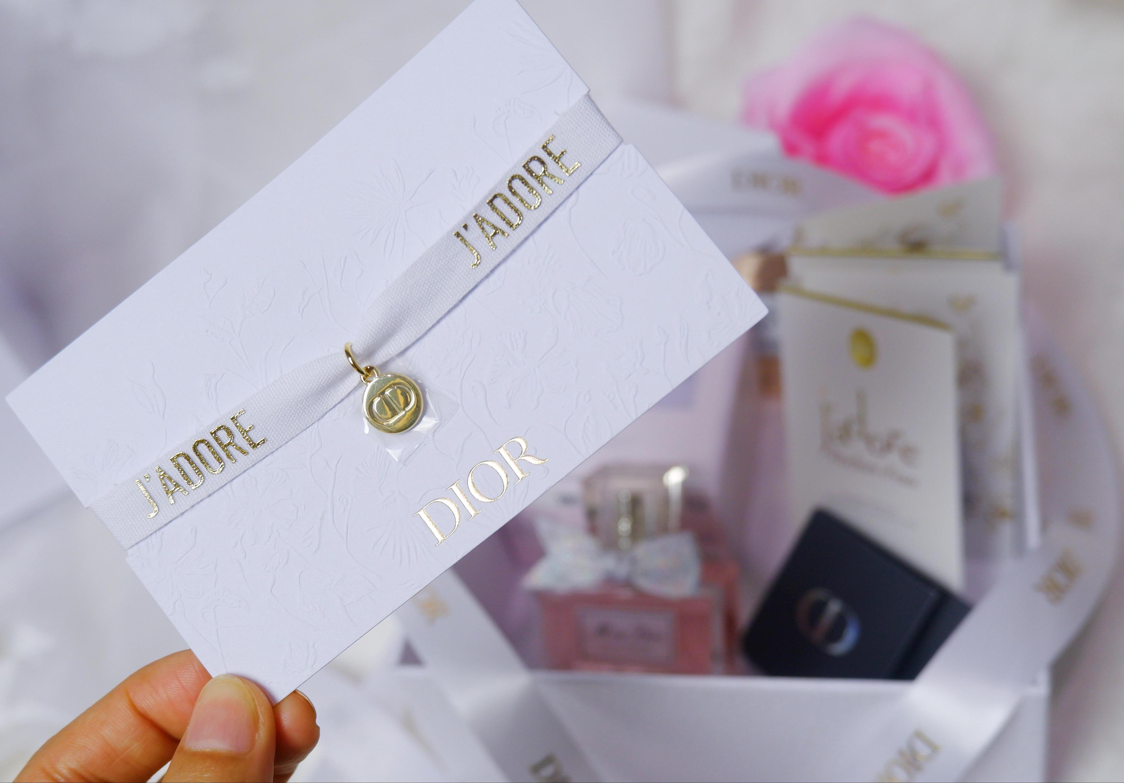 ภาพหน้าปก How to ได้จี้ Dior … สวยมาก ไฮโซ หรู ลูกคุณมากค่าาาา ❤️ ที่:2