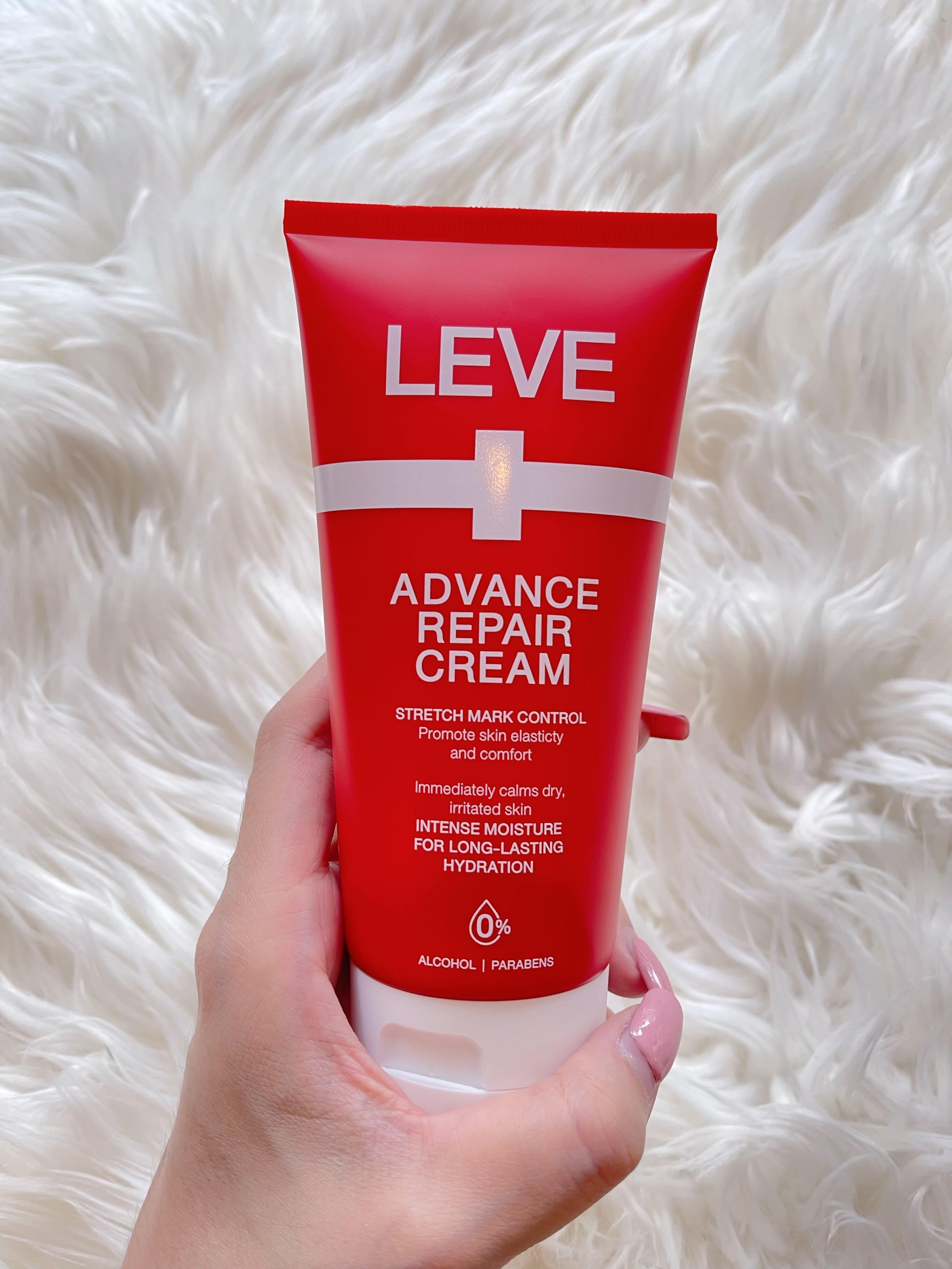 ภาพหน้าปก   บ๊ายบายผิวแตกลาย คืนความมั่นใจด้วย LEVE Advance Repair Cream ที่:2
