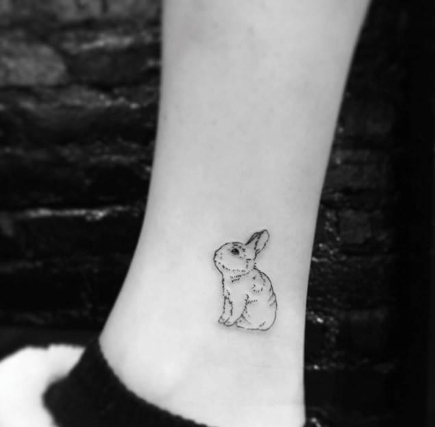 รูปภาพ:http://tattooblend.com/wp-content/uploads/2016/03/minimal-rabbit-tattoo.jpg