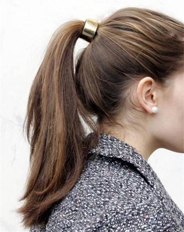 รูปภาพ:http://blog.vpfashion.com/wp-content/uploads/2015/06/Nice-ponytail-hairstyle-simple-pretty.jpg