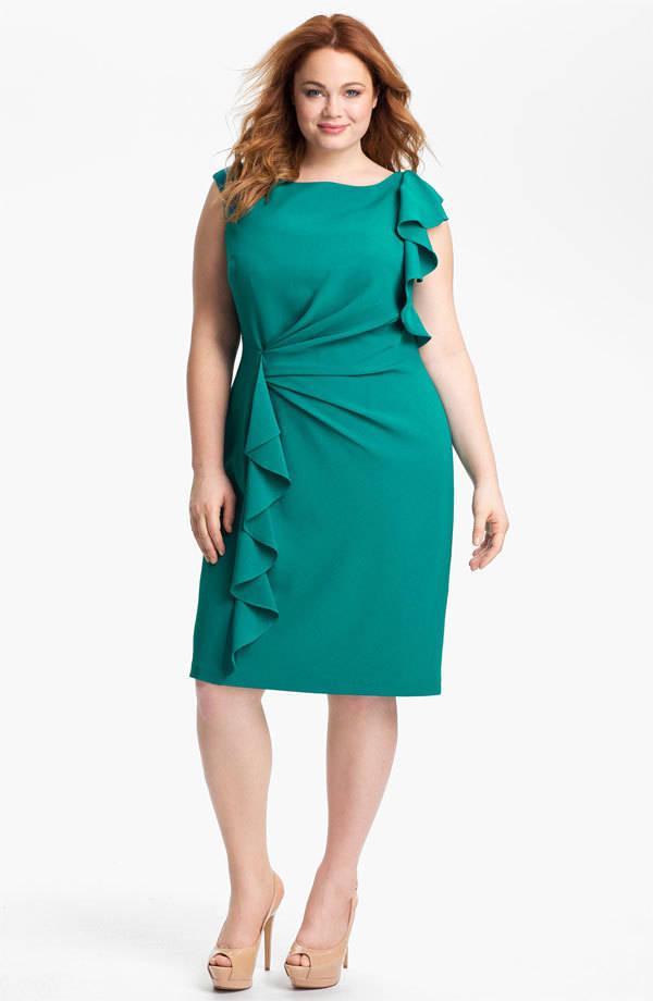 รูปภาพ:http://www.fsecretsltd.com/wp-content/uploads/2015/04/wpid-evening-dresses-for-larger-ladies25.jpg