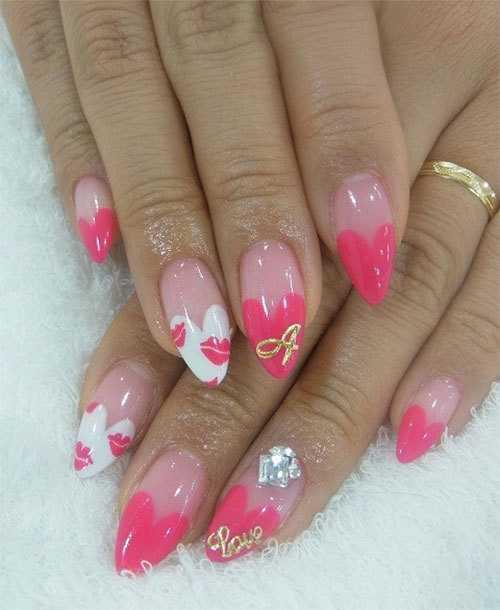 รูปภาพ:http://fabnailartdesigns.com/wp-content/uploads/2015/01/12-Valentines-Day-Little-Heart-Nail-Art-Designs-Ideas-Trends-Stickers-2015-Pointy-Nails-4.jpg