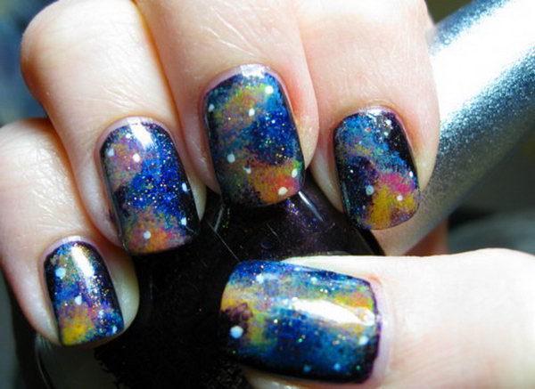 รูปภาพ:http://notedlist.com/wp-content/uploads/2015/07/galaxy-nail-art/4-galaxy-nail-art.jpg