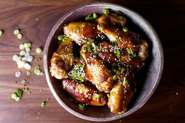 รูปภาพ:http://smittenkitchen.com/wp-content/uploads/sticky-sesame-chicken-wings.jpg