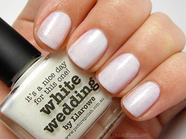 รูปภาพ:http://easynailart.pw/wp-content/uploads/2016/06/cool-toe-designs-with-white-nail-polished.jpg