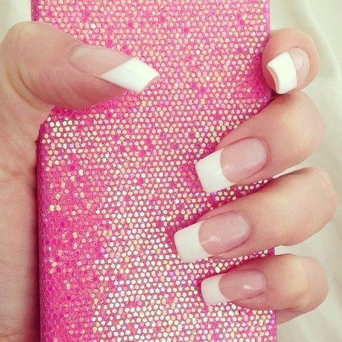 รูปภาพ:http://s9.favim.com/orig/130820/iphone-nails-pink-sparkle-Favim.com-864295.jpg