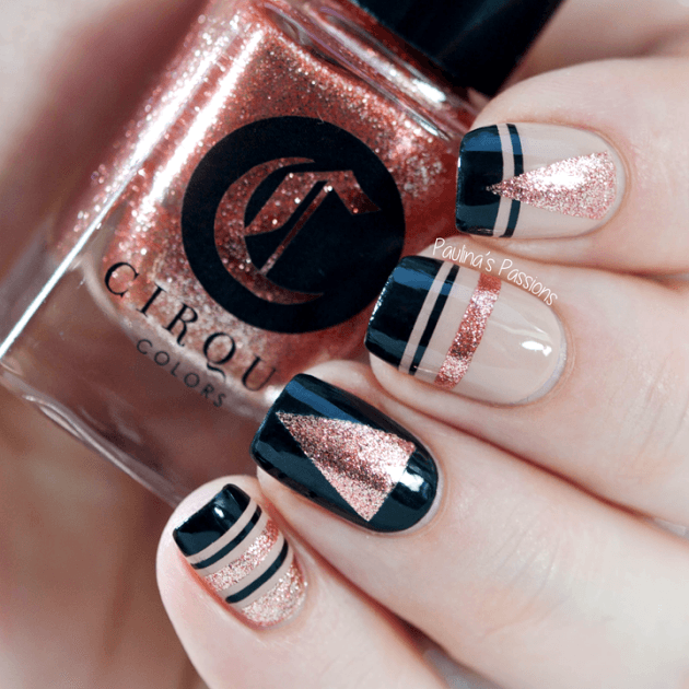 รูปภาพ:http://fashionsy.com/wp-content/uploads/2016/05/glitter-balck-and-nude-nail-art-630x630.png