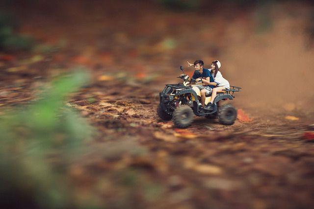 รูปภาพ:http://static.boredpanda.com/blog/wp-content/uploads/2016/07/miniature-wedding-photography-ekkachai-saelow-16-578360a6bc882-png__880.jpg