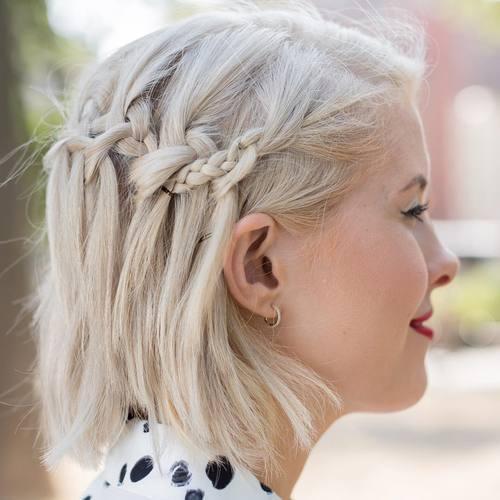 รูปภาพ:http://i0.wp.com/therighthairstyles.com/wp-content/uploads/2016/01/1-half-up-braided-blonde-bob.jpg?w=500