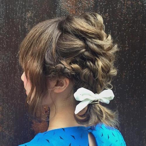 รูปภาพ:http://andapo.com/wp-content/uploads/2015/09/Small-fishtail-braid-hairstyle.jpg