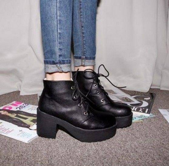 รูปภาพ:http://g02.a.alicdn.com/kf/HTB1mGsBHFXXXXbUXVXXq6xXFXXX5/fashion-martin-platform-boots-for-women-shoes-woman-chunky-high-heels-winter-autumn-pumps-punk-ankle.jpg