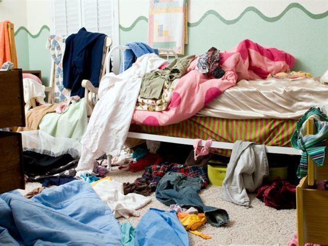 รูปภาพ:http://i5.asn.im/messy-bedroom-_vmbs.jpg