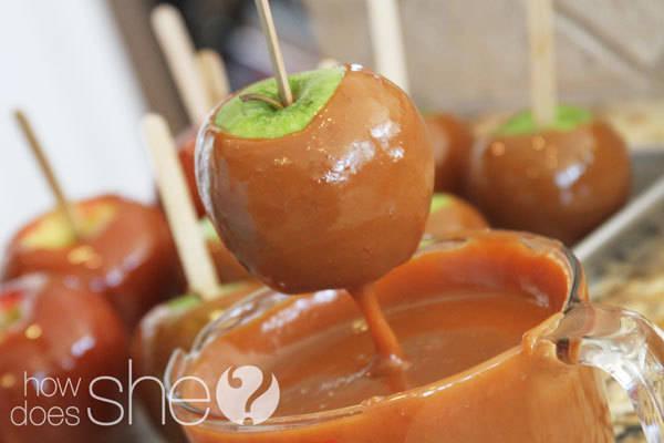 รูปภาพ:http://www.howdoesshe.com/wp-content/uploads/caramel-apples-caramel.jpg