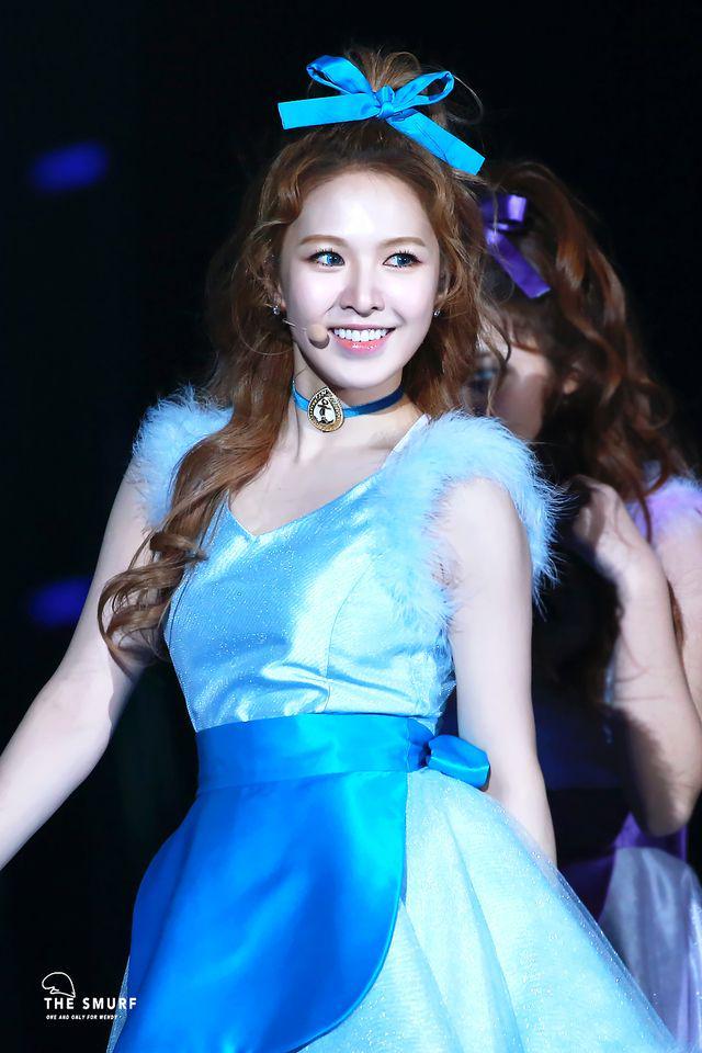 รูปภาพ:http://3.bp.blogspot.com/-EBmzSW6Mlgo/VpnKotUMoaI/AAAAAAAAPWQ/MlIqrUcqEWw/s1600/sbs_gayo_rv_wendy_2.jpg