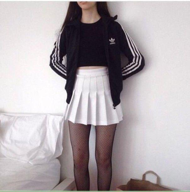 รูปภาพ:http://picture-cdn.wheretoget.it/1mk2ij-l-610x610-jacket-adidas-adidas+wings-adidas+superstars-adidas+originals-adidas+sweater-adidas+tracksuit-athletic-girly-tumblr+outfit-tumblr+girl.jpg