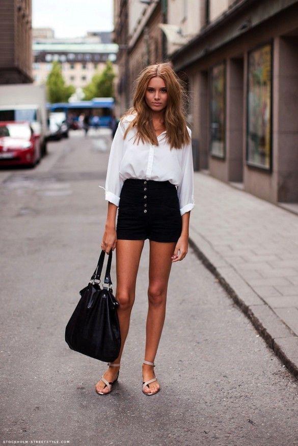 รูปภาพ:http://brownsugachic.com/wp-content/uploads/2016/06/Black-And-White-Striped-Skirt-Outfit.jpg