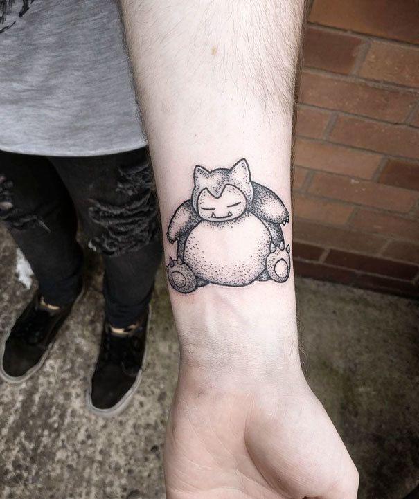 รูปภาพ:http://static.boredpanda.com/blog/wp-content/uploads/2016/07/pokemon-tattoo-ideas-34-579772ce07860__605.jpg