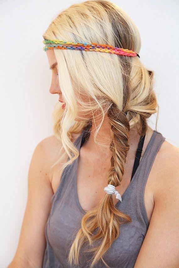 รูปภาพ:http://stylesweekly.com/wp-content/uploads/2014/08/Boho-Hairstyle-Idea-for-Long-Hair.jpg