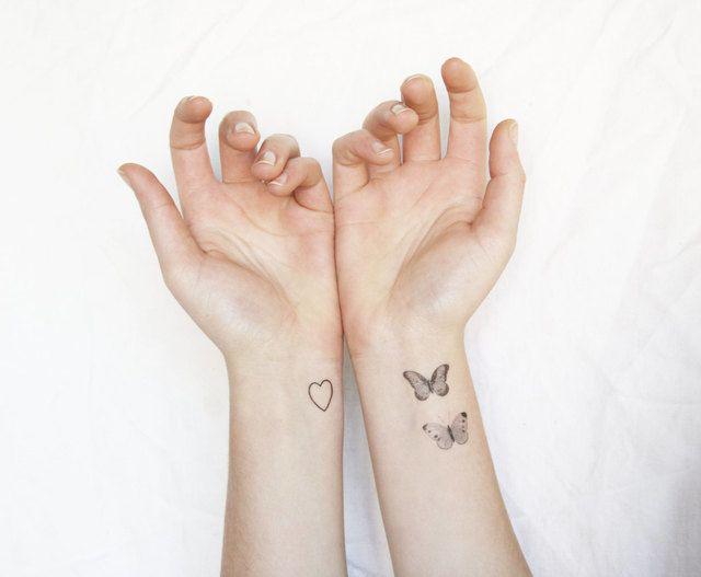 รูปภาพ:http://tattooideascenter.com/wp-content/uploads/Sisterly-love-butterfly-tattos-1.jpg