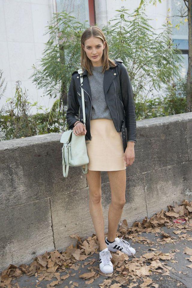 รูปภาพ:http://www.laiamagazine.com/wp-content/uploads/2015/06/adidas-superstar-mini-skirt.jpg