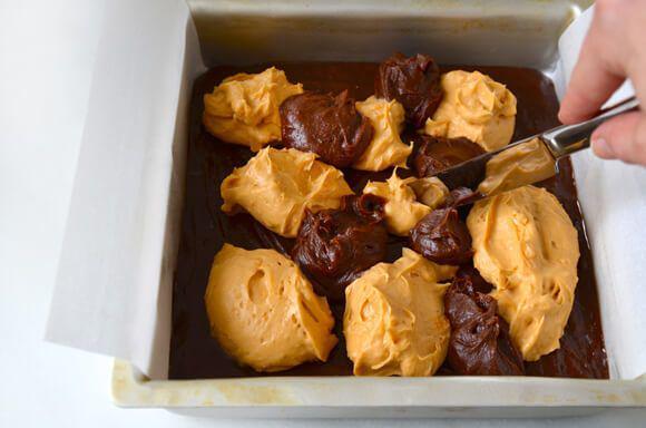 รูปภาพ:http://www.justataste.com/wp-content/uploads/2015/04/best-butterscotch-brownies.jpg