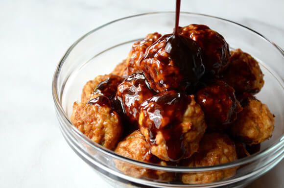 รูปภาพ:http://www.justataste.com/wp-content/uploads/2015/01/healthy-chicken-meatballs-recipe.jpg