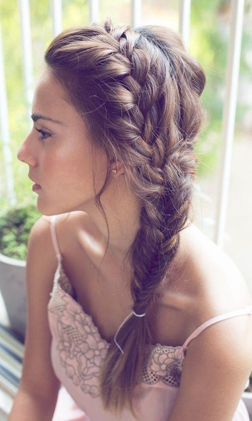 รูปภาพ:http://stylesweekly.com/wp-content/uploads/2014/09/Side-Braid-Hairstyle-for-Long-Hair-Summer-Hairstyles-Ideas.jpg