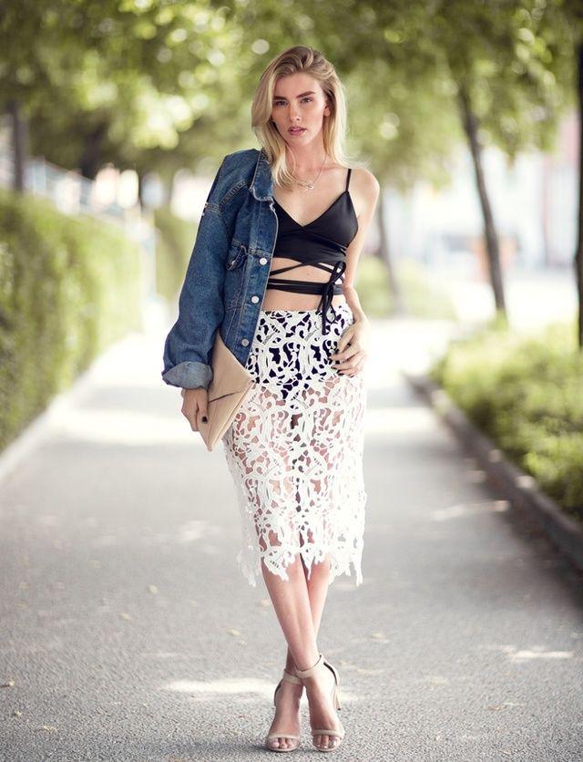 รูปภาพ:http://glamradar.com/wp-content/uploads/2016/07/6.-sexy-lace-skirt-with-bandeau-top.jpg
