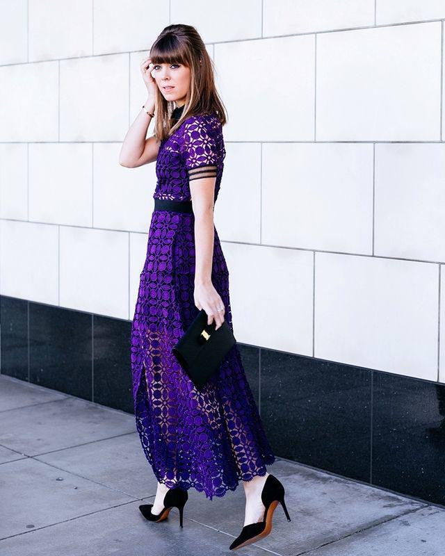 รูปภาพ:http://glamradar.com/wp-content/uploads/2016/07/7.-purple-lace-dress-with-black-shoes.jpg