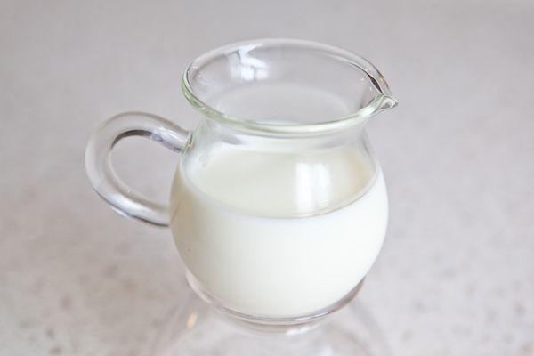 รูปภาพ:http://www.kitchenrussian.com/userfiles/images/vsplyv_kartinki/milk.jpg