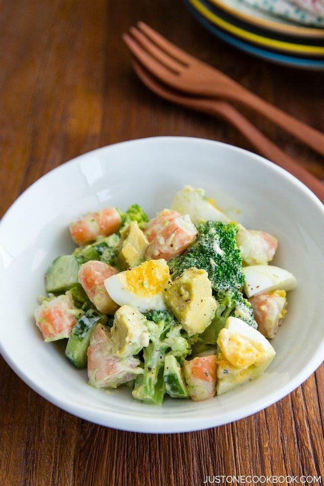 รูปภาพ:http://www.justonecookbook.com/wp-content/uploads/2014/11/Shrimp-Salad-Recipe-II.jpg