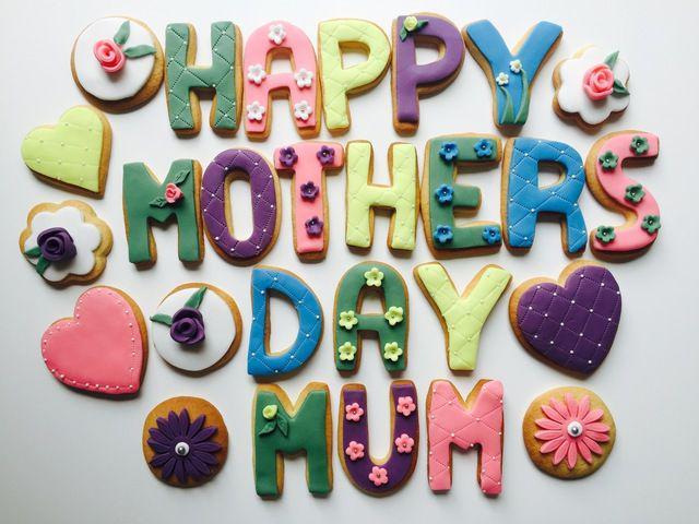 รูปภาพ:http://m0.herfamily.ie/wp-content/uploads/2016/02/23105656/Siucra-Happy-Mothers-Day-Mum-Cookies-rotate.jpg