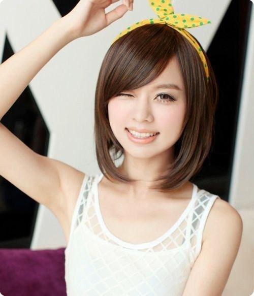 รูปภาพ:http://pophaircuts.com/images/2014/07/Most-Popular-Short-Asian-Hairstyles-for-Women-and-Girls-Long-Bob.jpg