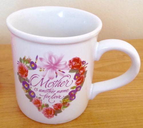 รูปภาพ:http://d2ydh70d4b5xgv.cloudfront.net/images/b/a/vintage-mother-love-coffee-mug-cup-pink-flower-mother-is-another-name-for-love-a526f65f39bd75961fd5c7fda44a8cfa.jpg
