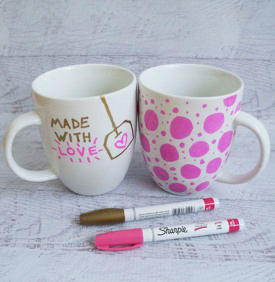 รูปภาพ:http://cdn.gurl.com/wp-content/uploads/2014/04/diy-sharpie-mug.jpg