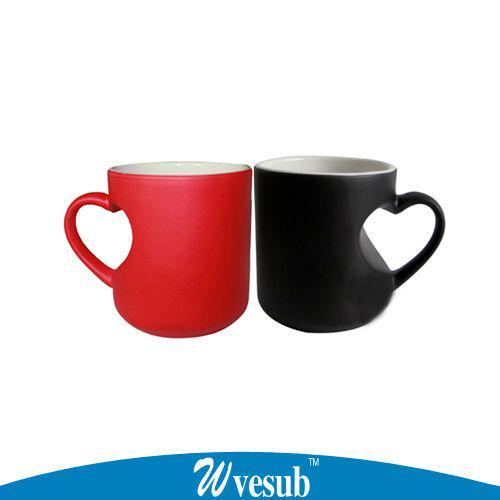 รูปภาพ:http://g02.a.alicdn.com/kf/HTB1Ih6GIXXXXXbZXpXXq6xXFXXXO/Sublimation-Blank-Heart-Shape-Handle-Changing-Color-Mug-Creative-Gift-Cup-Coffee-Milk-Couple-Ceramic-Mug.jpg