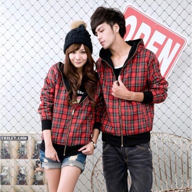 รูปภาพ:http://i00.i.aliimg.com/wsphoto/v0/1786301960_1/New-winter-couple-sweatershirt-on-both-sides-to-wear-plaid-jacket-couple-classes-sided-wear-clothes.jpg