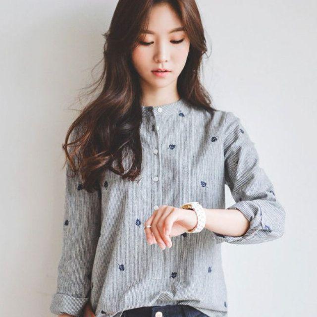 รูปภาพ:http://g02.a.alicdn.com/kf/HTB1cdEuLVXXXXcmXXXXq6xXFXXXi/2016-Korea-summer-Ladies-office-work-long-sleeve-striped-shirts-Women-stand-Collar-embroidery-blouses-Girls.jpg