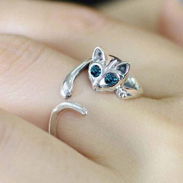 ตัวอย่าง ภาพหน้าปก:'แหวนแมวเหมียว' สวย เก๋ สไตล์ทาสแมว 