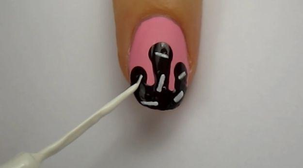 รูปภาพ:http://naildesigns.com/wp-content/uploads/2016/07/National-Ice-Cream-Day-04.jpg