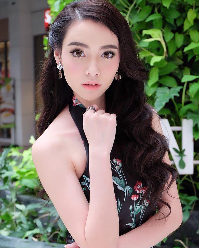 รูปภาพ:https://www.instagram.com/p/BGls01eSlTW/?taken-by=narinnarinrak