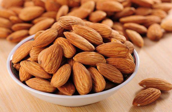 รูปภาพ:http://g02.a.alicdn.com/kf/HTB1yhpjIXXXXXXZXpXXq6xXFXXX3/chinese-snacks-Sweet-eating-almond-nuts-200g-suplement-proteina-Almonds-food-Apricot-kernel.jpg