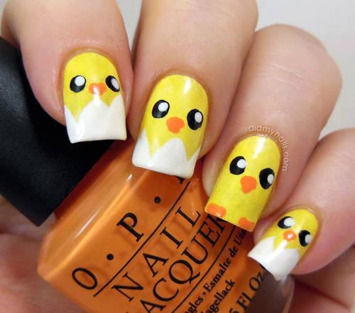 รูปภาพ:http://www.sarahbetty.co.uk/wp-content/uploads/2014/04/Sarah-Betty-Easter-nail-art-ideas-baby-chickens-OPI.jpg